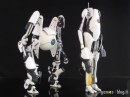 Portal 2: i modellini di Atlas e P-body