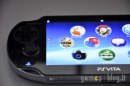 PS Vita: immagini della console
