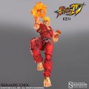 Super Street Fighter IV: le action figure di Ken Masters e Sakura Kasugano